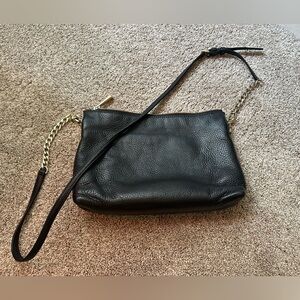 ✨FINAL PRICE✨Michael Kors Black Crossbody- REHAB